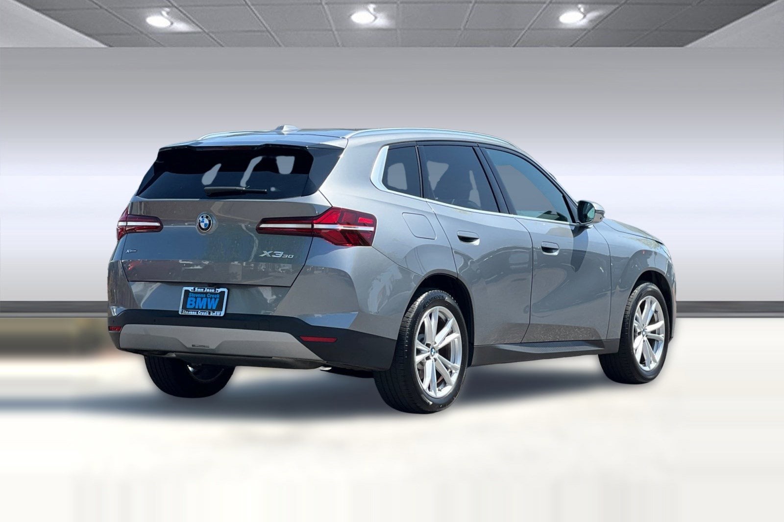 2025 BMW X3 30 - Photo 8