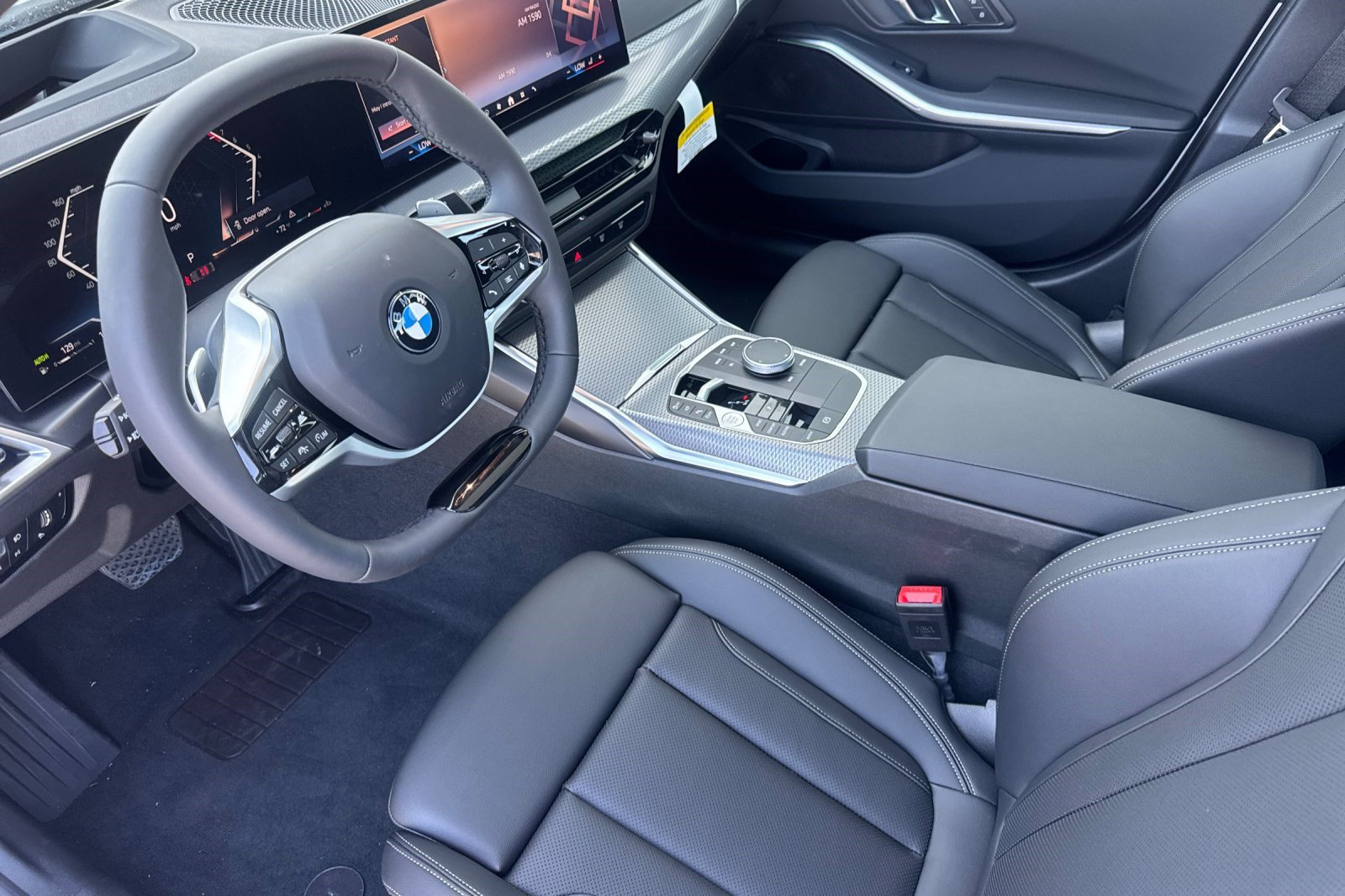 New 2026 BMW 330i Sedan
