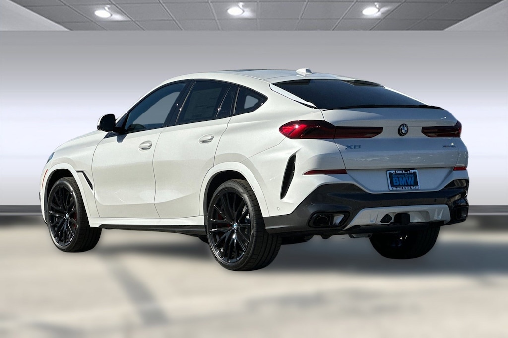 New 2026 BMW X6 xDrive40i SUV