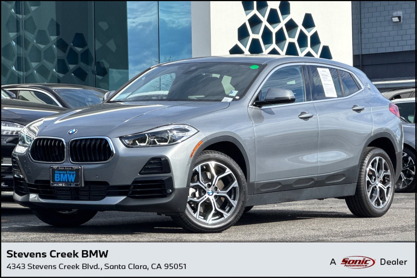 2023 BMW X2 28i's photo