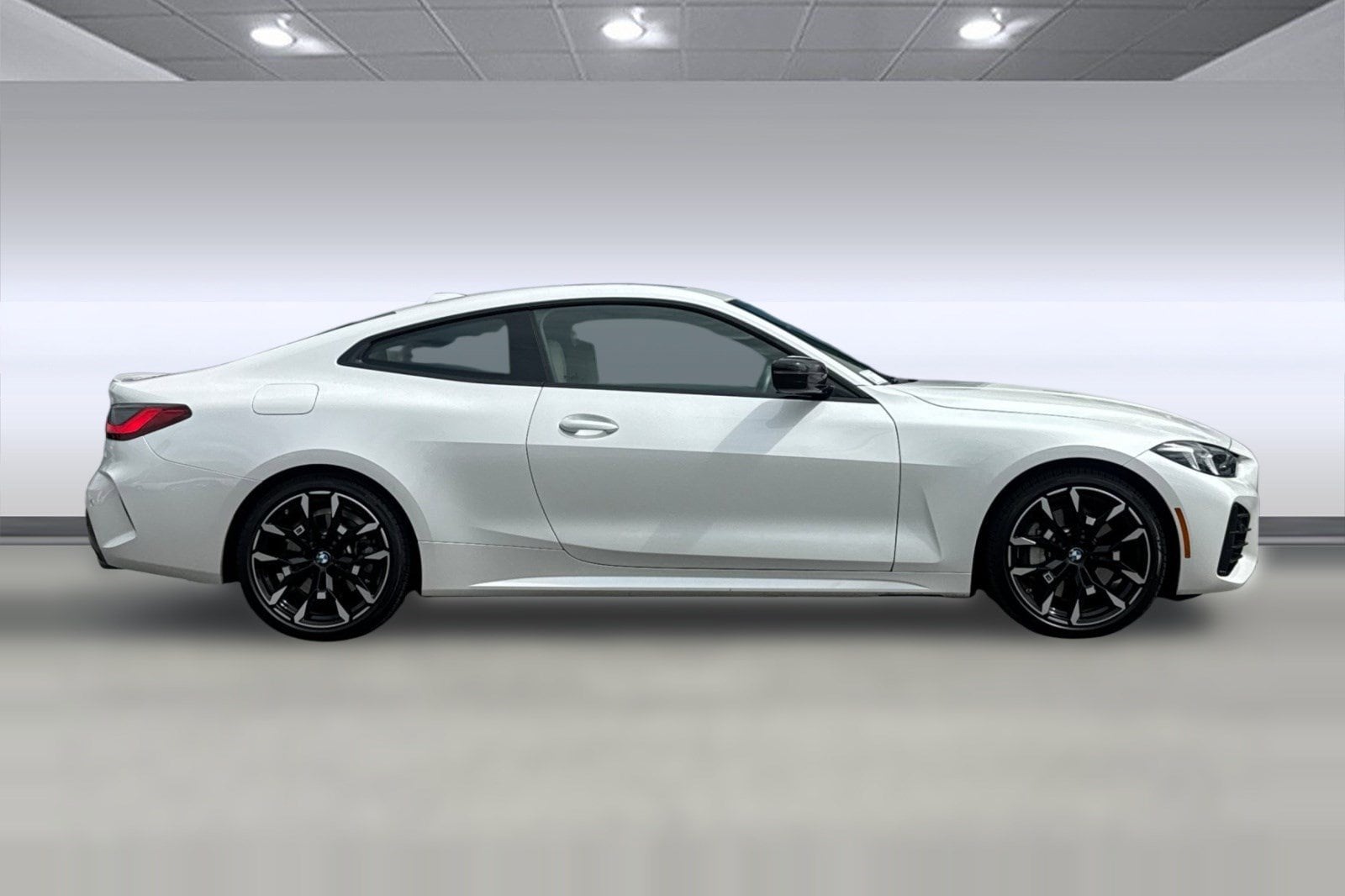 2025 BMW 4 Series 430i - Photo 7