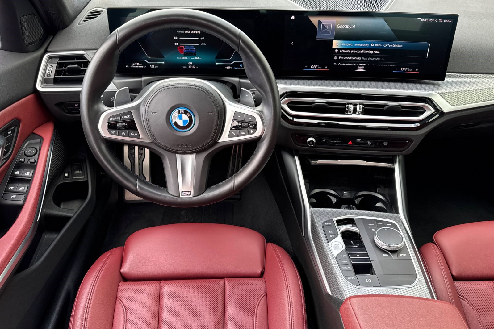 2023 Bmw 330e Sedan photo 4