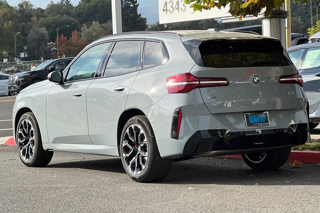 New 2026 BMW X3 30 xDrive SUV