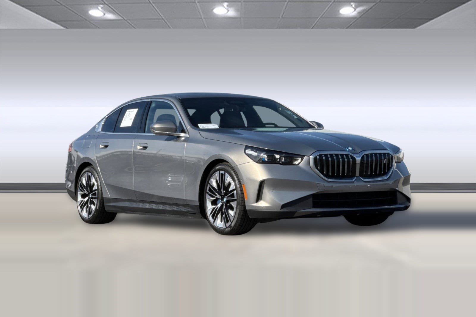 2026 BMW i5 eDrive40 photo 5
