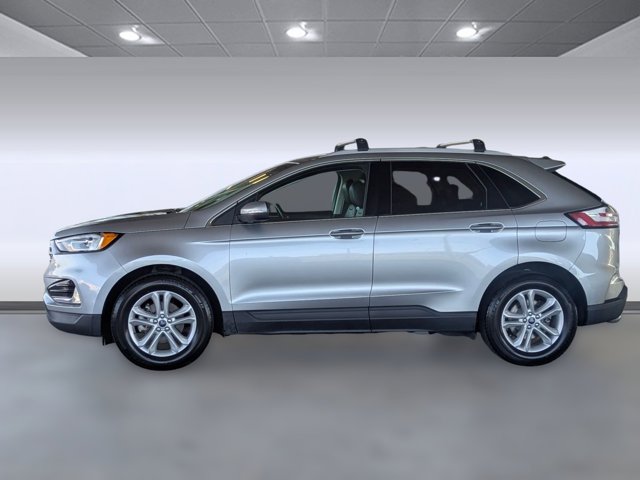 2020 Ford Edge SEL photo 2