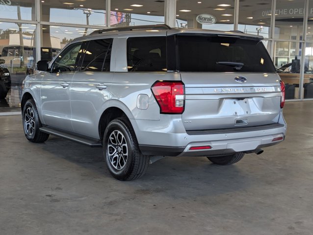 2024 Ford Expedition XLT photo 3