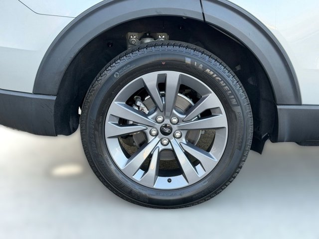 2022 Ford Explorer XLT - Photo 11