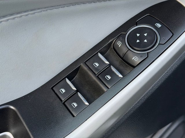 2022 Ford Explorer XLT - Photo 23