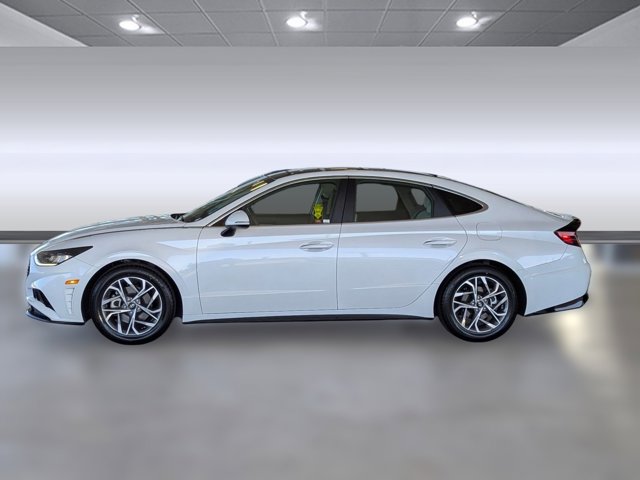 2022 Hyundai Sonata SEL photo 2