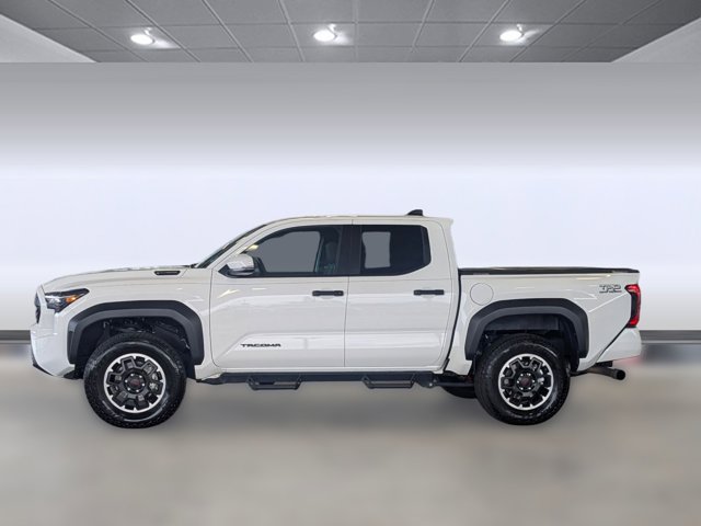 2024 Toyota Tacoma TRD photo 2