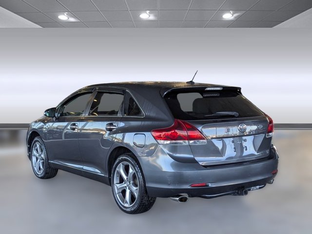 2013 Toyota Venza XLE photo 2