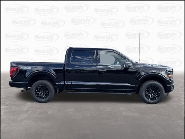 2025 Ford F-150 XLT photo 2