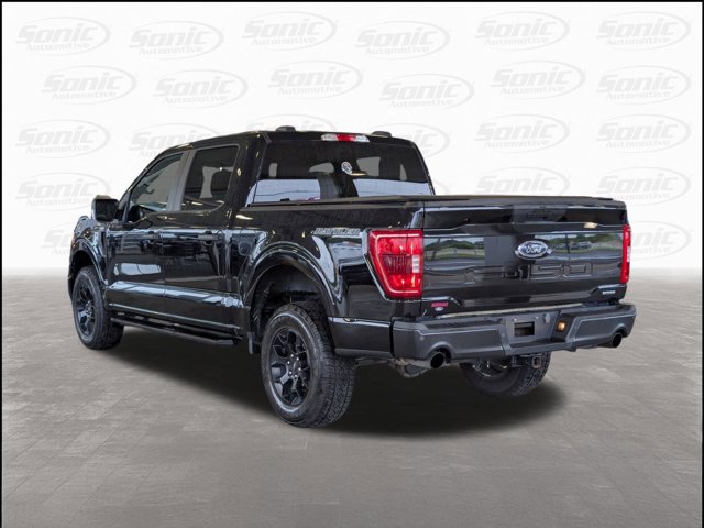 2023 Ford F-150 XL photo 3
