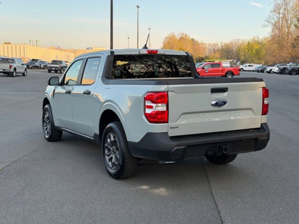 Used 2024 Ford Maverick XLT Truck SuperCrew