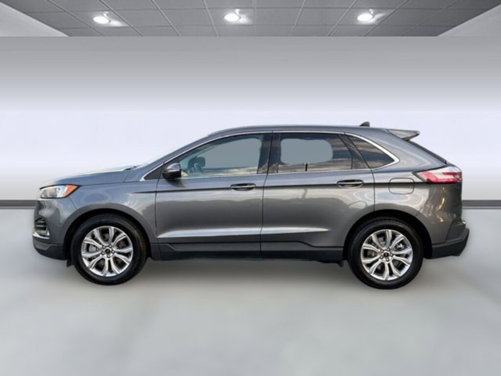 Used 2024 Ford Edge Titanium SUV