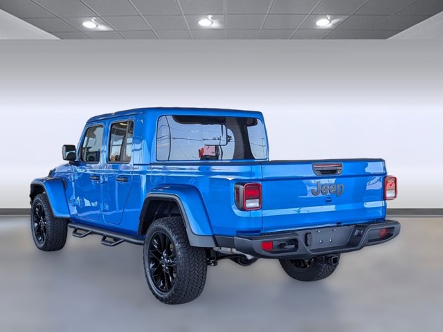 2025 Jeep Gladiator photo 3