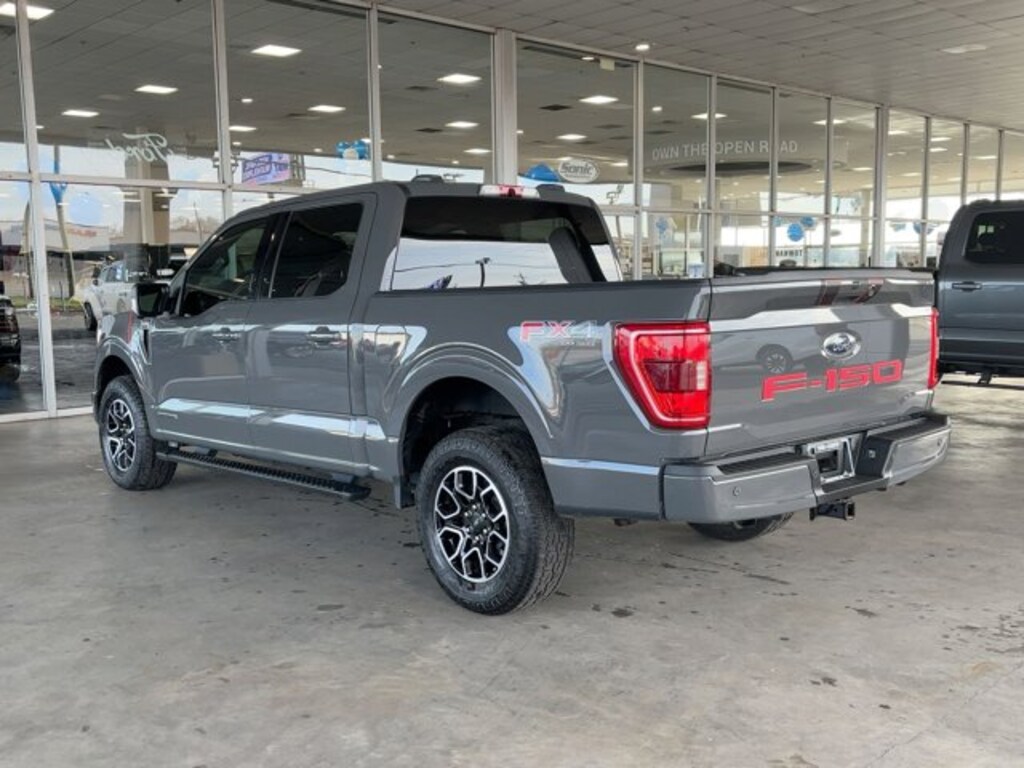 Used 2021 Ford F-150 XLT Truck SuperCrew Cab