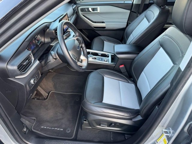 2022 Ford Explorer XLT - Photo 24