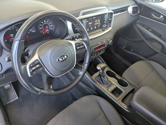 2020 Kia Sorento LX photo 4