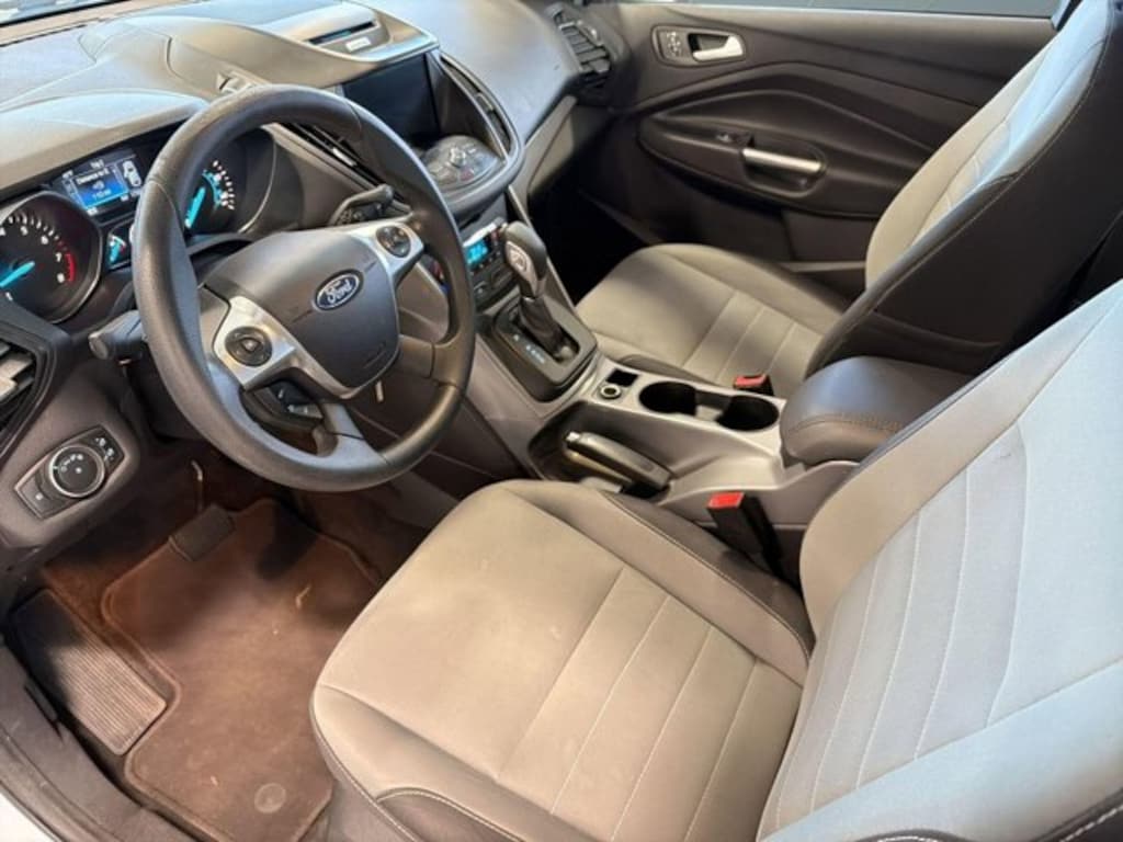 Used 2016 Ford Escape SE SUV