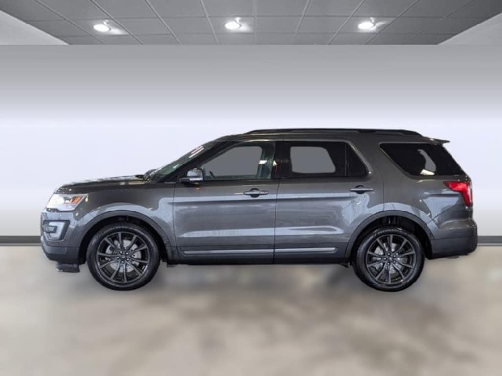Certified 2017 Ford Explorer XLT SUV