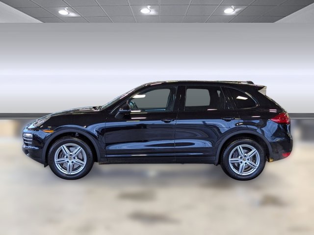 2014 Porsche Cayenne photo 2