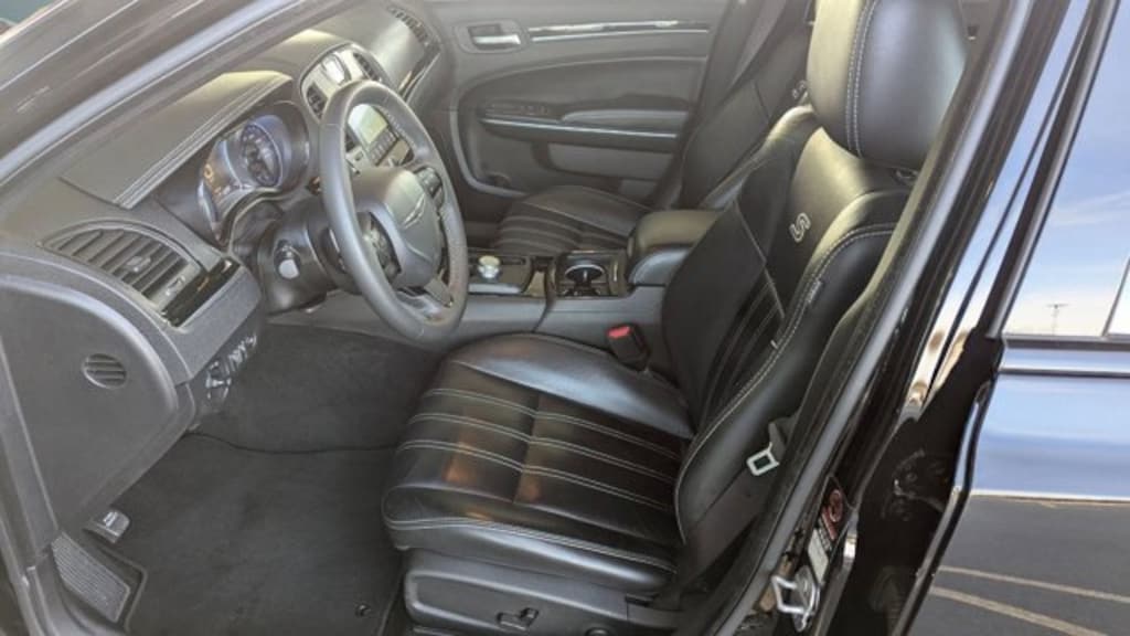 Certified 2022 Chrysler 300 300S Sedan