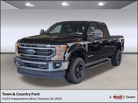 2022 Ford F-250 LARIAT Truck Crew Cab