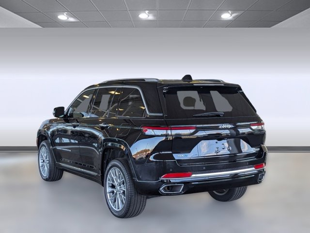 2022 Jeep Cherokee Summit 4xe photo 2