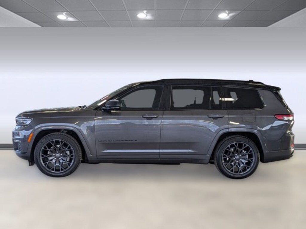 Used 2023 Jeep Grand Cherokee Summit Reserve SUV