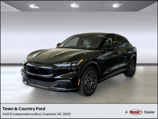 2026 Ford Mustang-Mach-e Premium's photo