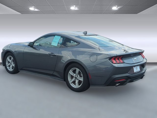 2024 Ford Mustang EcoBoost photo 3