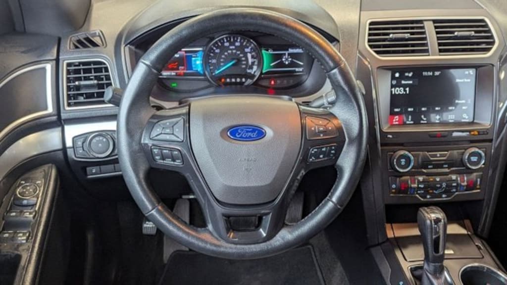 Certified 2017 Ford Explorer XLT SUV