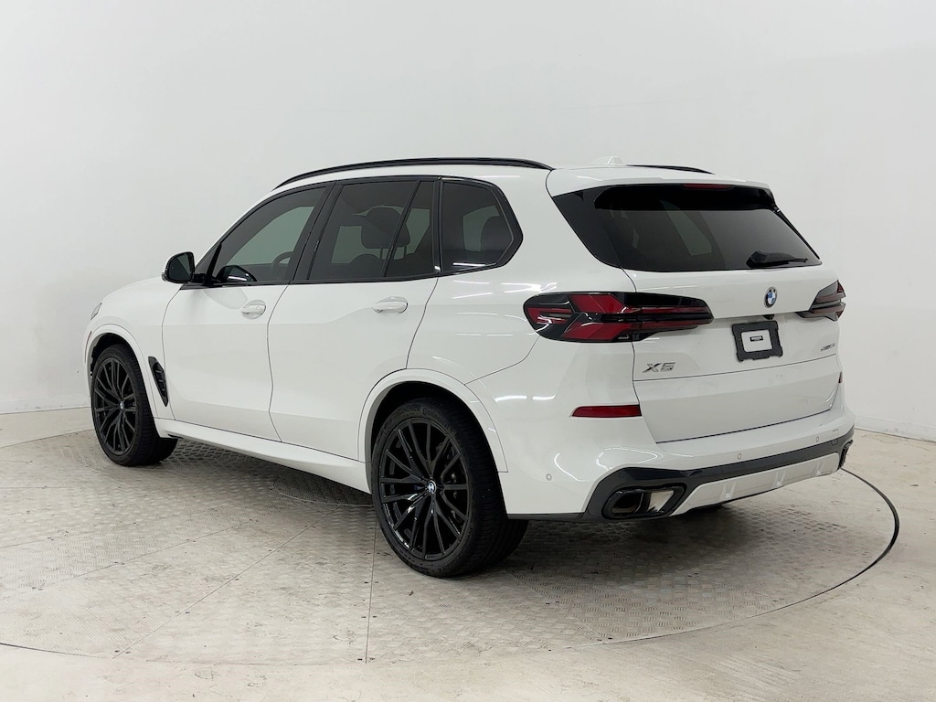 Used 2024 BMW X5 sDrive40i SUV