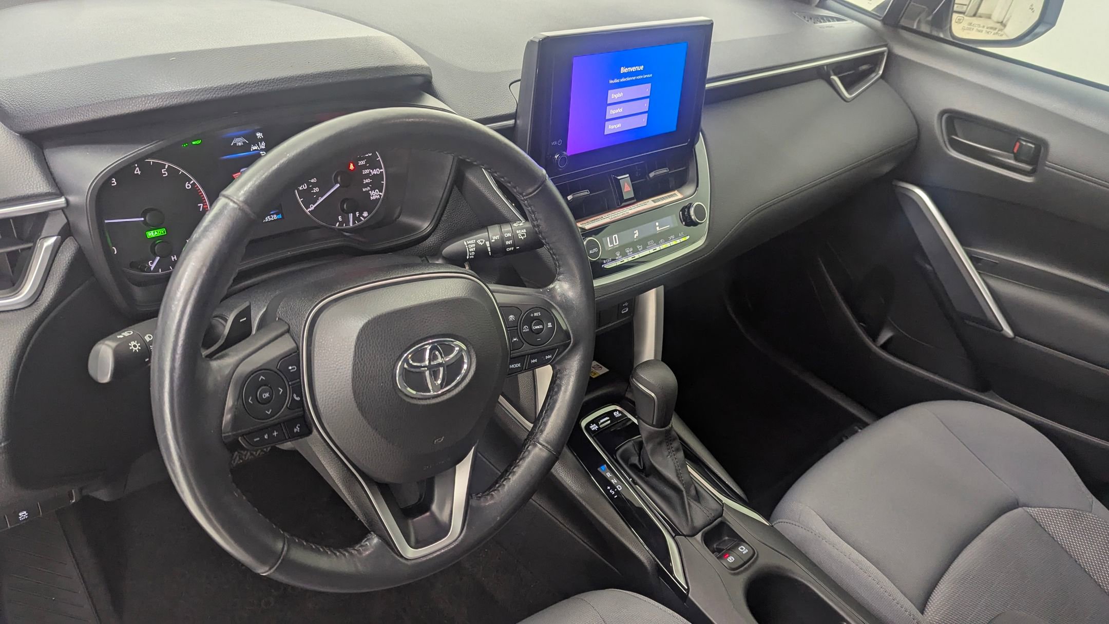 2023 Toyota Corolla Hybrid SE photo 3