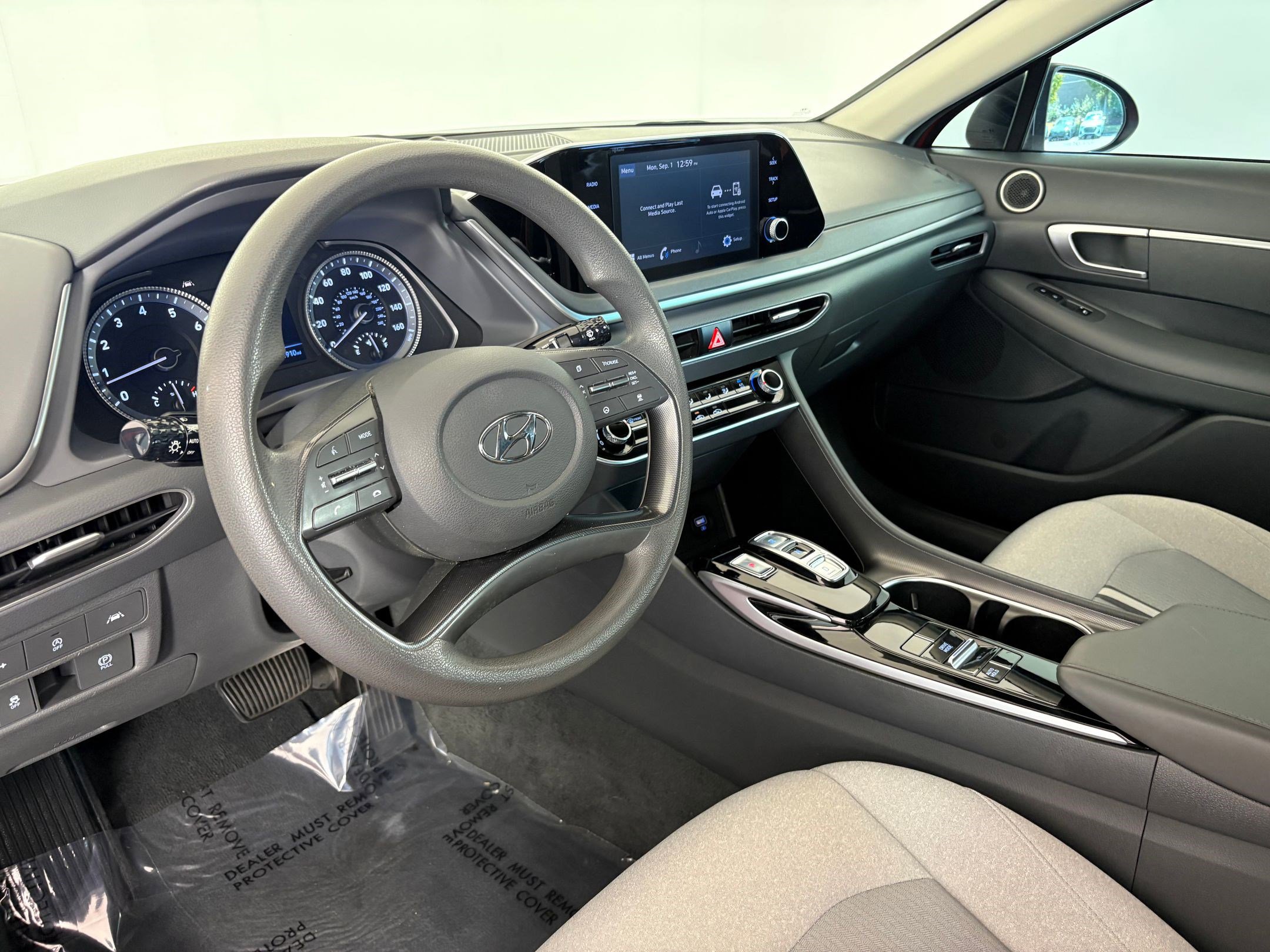 2022 Hyundai Sonata SE photo 4