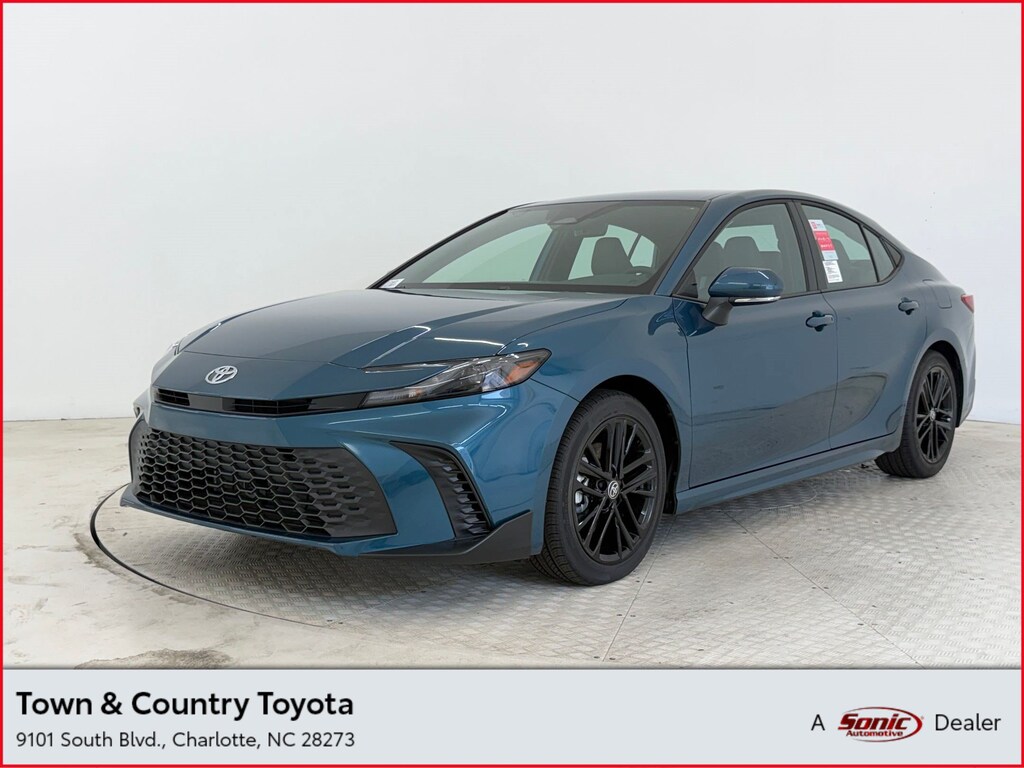 Used 2026 Toyota Camry SE Sedan
