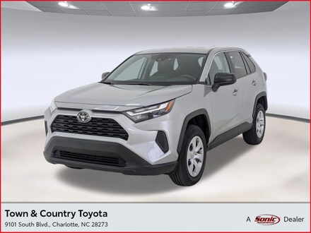 2025 Toyota RAV4 LE SUV