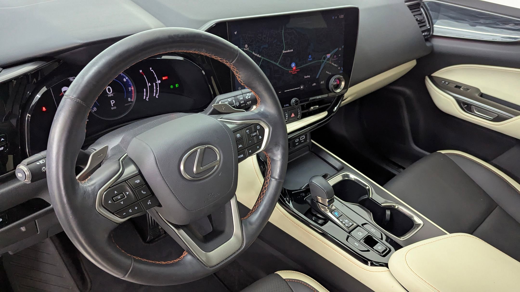 2024 Lexus NX 250 Premium photo 3
