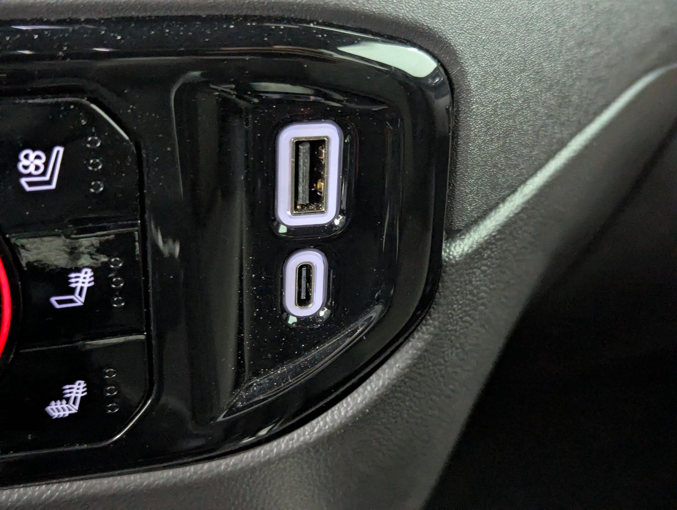 2025 Chevrolet Silverado 1500 ZR2 - Photo 28