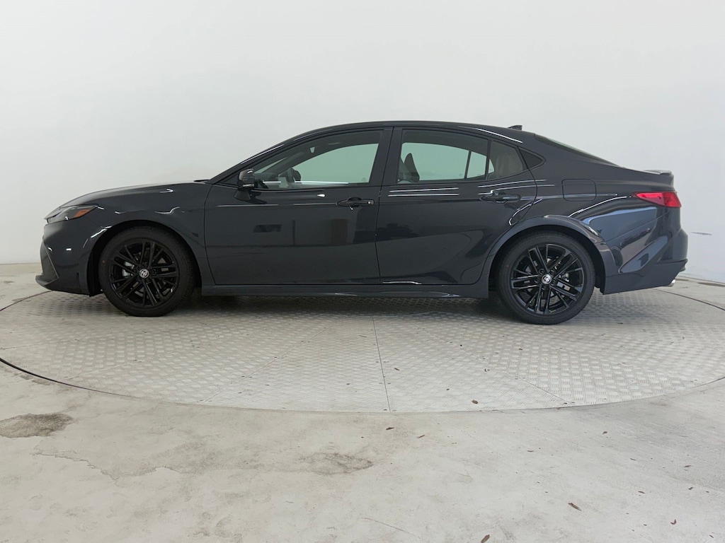 Used 2026 Toyota Camry SE Sedan