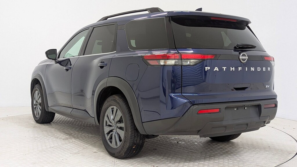 Used 2024 Nissan Pathfinder SV SUV