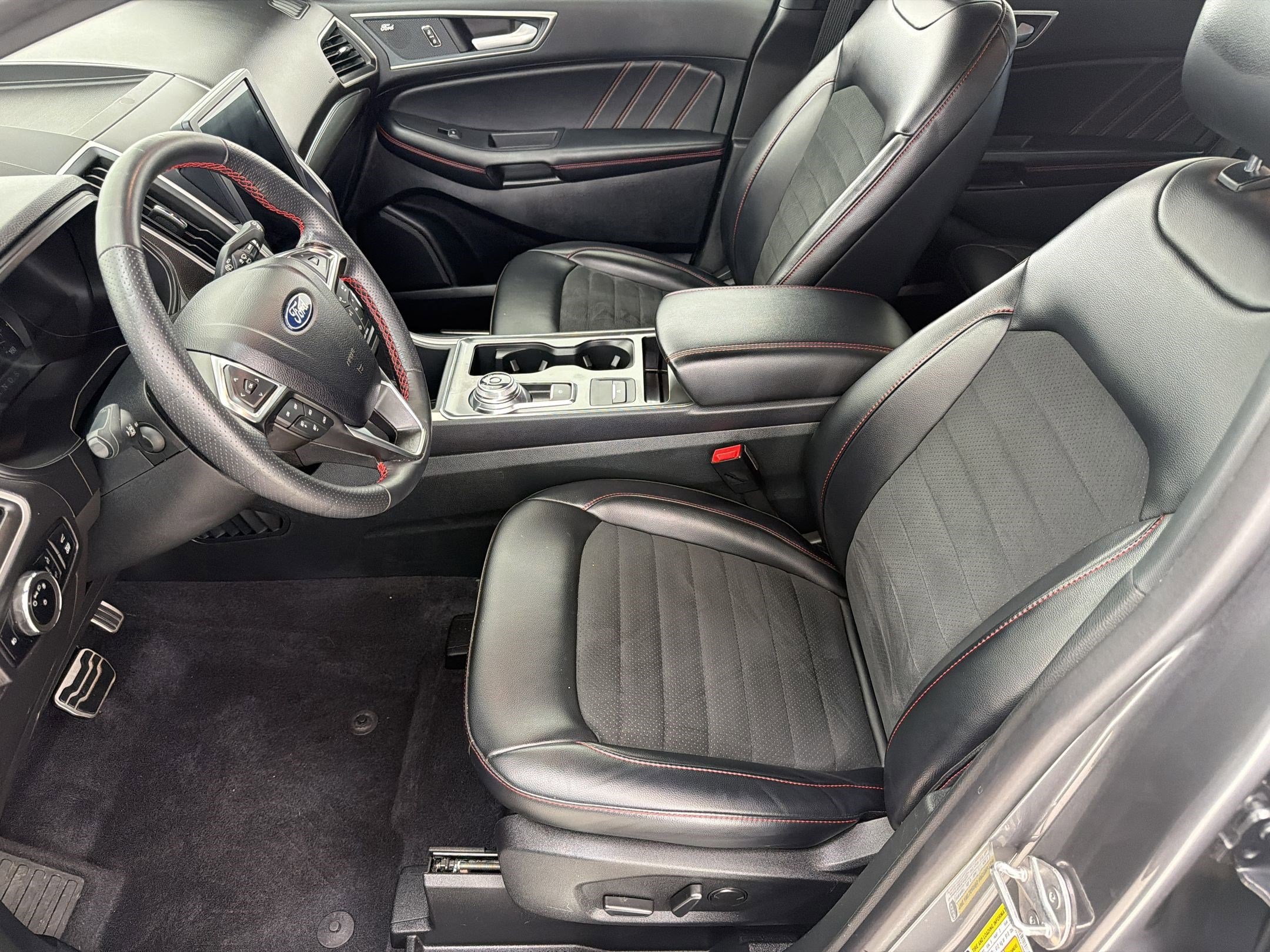 Edge SEL SUV
