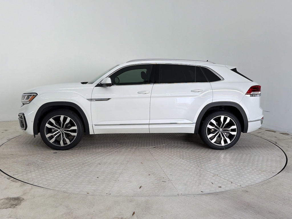 Used 2022 Volkswagen Atlas Cross Sport 3.6L V6 SEL Premium R-Line SUV