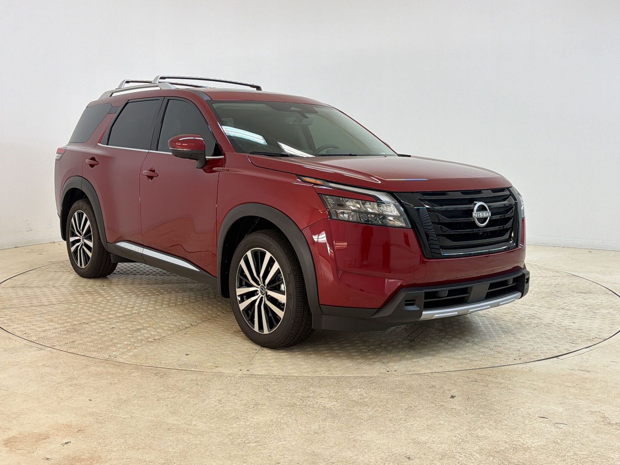 2025 Nissan Pathfinder Platinum - Photo 7
