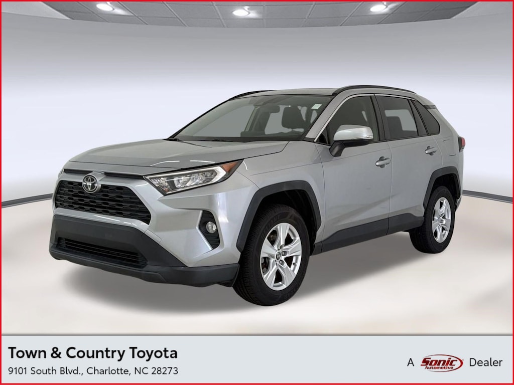Used 2019 Toyota RAV4 XLE SUV