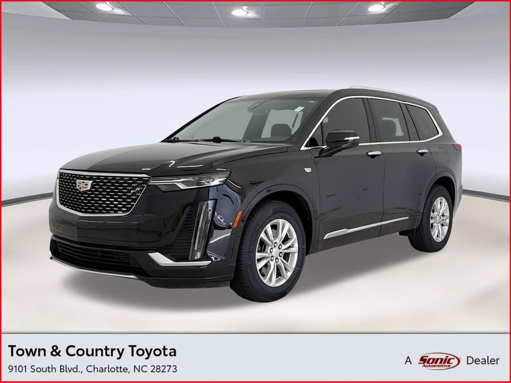 Used 2025 CADILLAC XT6 FWD Luxury SUV