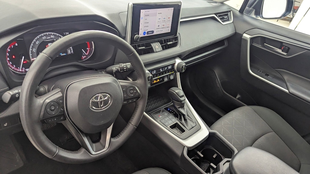 Used 2024 Toyota RAV4 XLE SUV