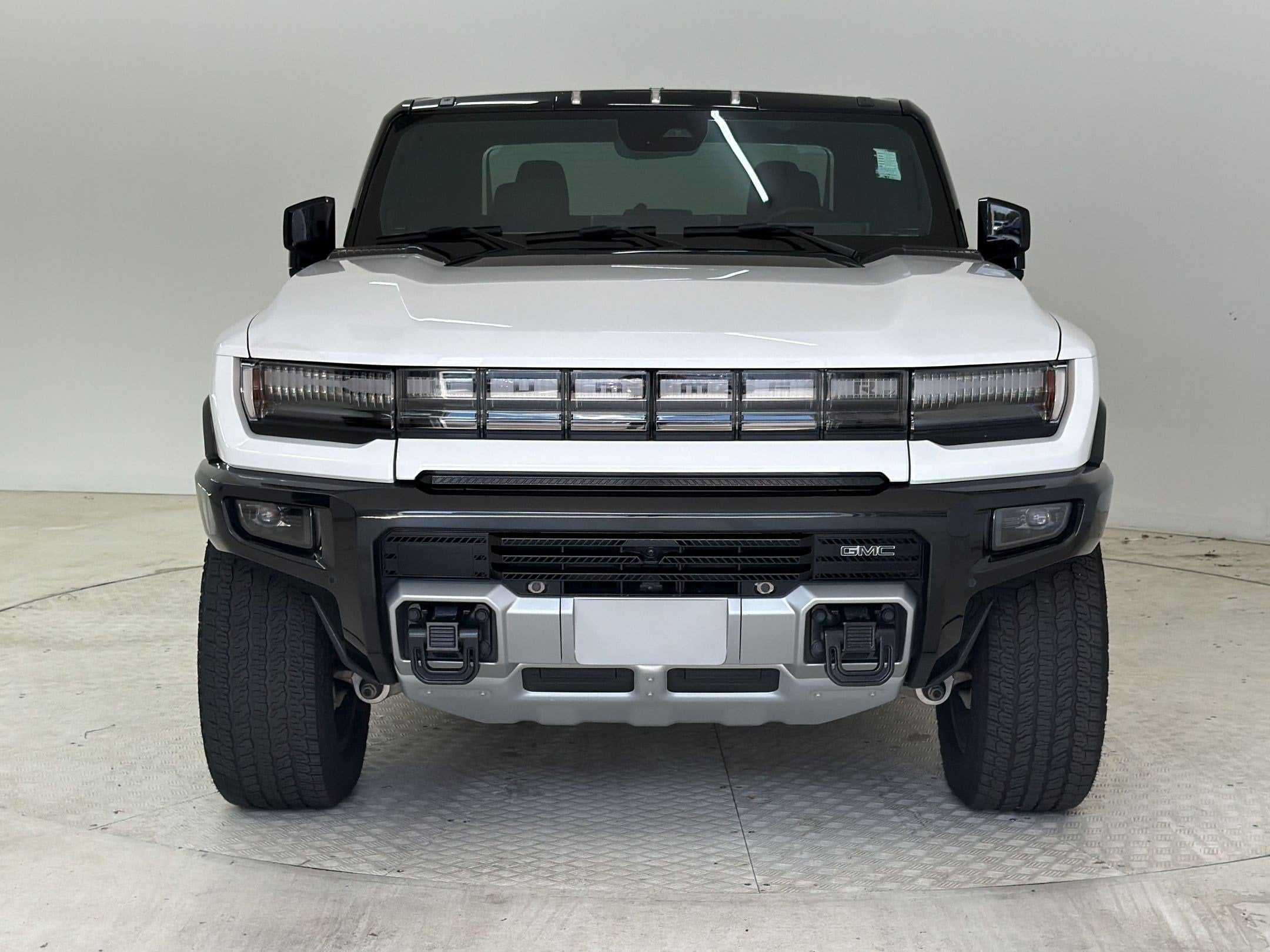 HUMMER EV Pickup 2X Truck Crew Cab