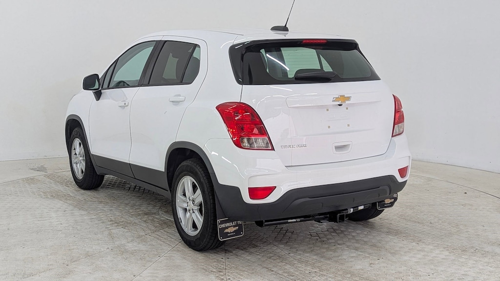 Used 2020 Chevrolet Trax LS SUV